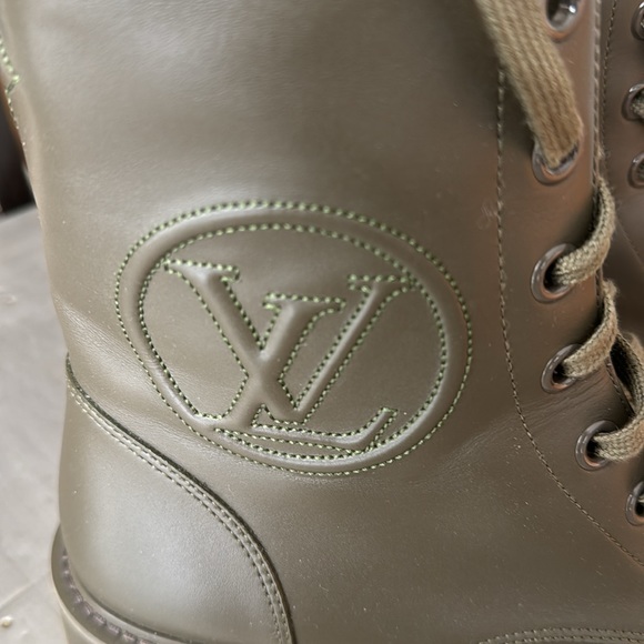Louis Vuitton green khaki combat military weather boot bootie sz 38 with box - Picture 2 of 10